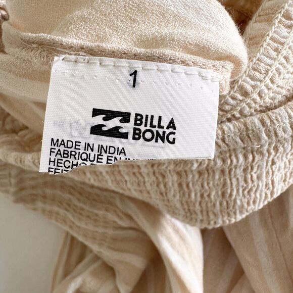 Billabong Women’s Smocked Long Sleeve Romper Beige Stripe Square Neck Size S - Picture 8 of 13
